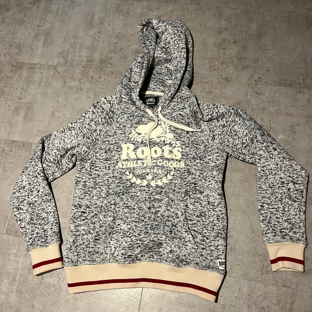 Roots Gray Hoodie Women’s size small